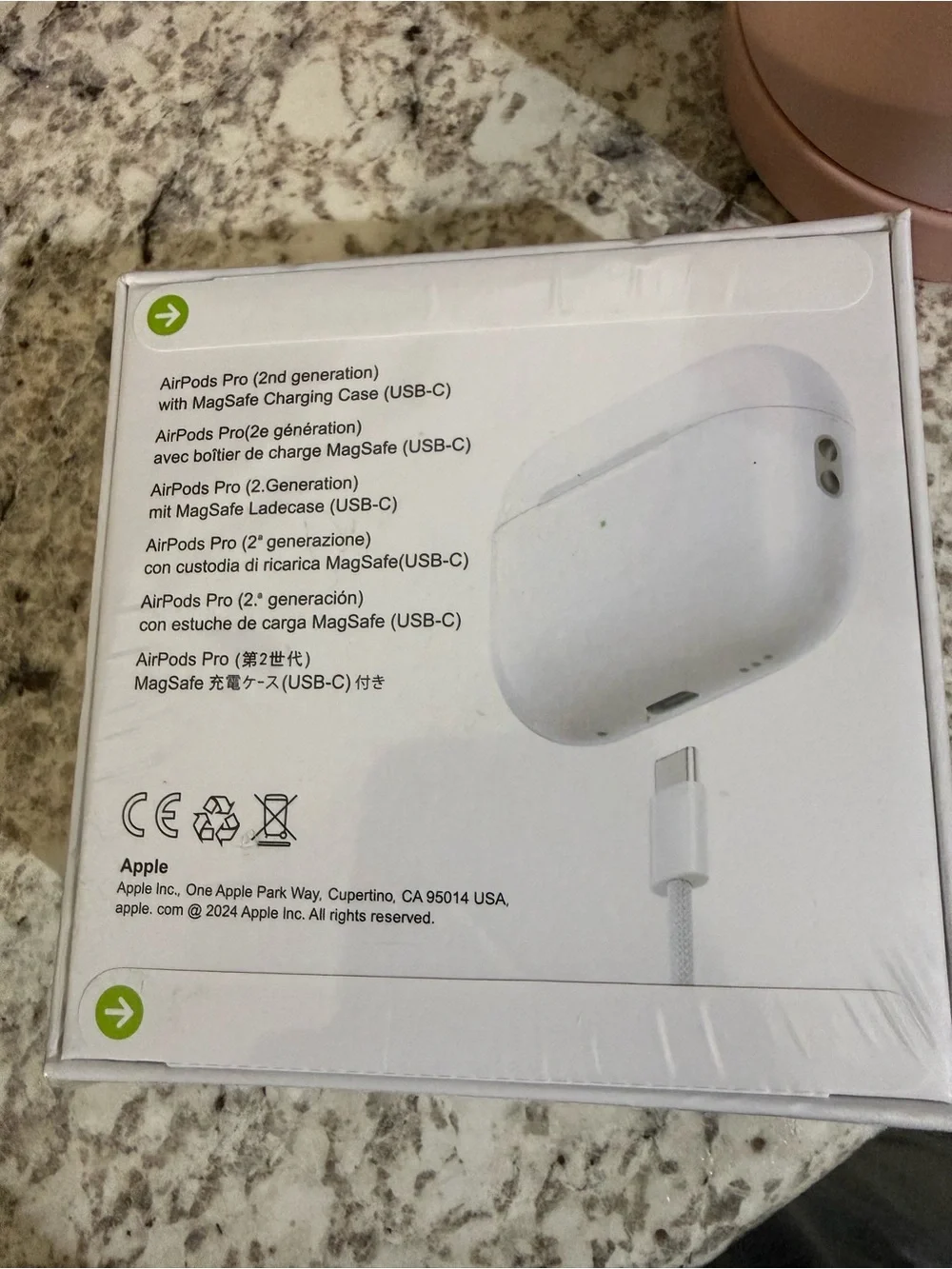 Apple White Wireless In-Ear Noise-Cancelling Earbuds with Charging Case